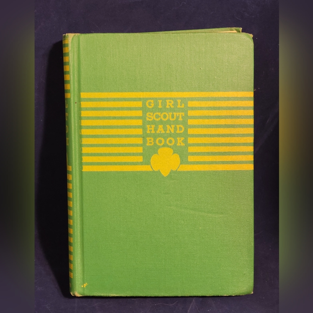 Girl Scout Handbook 1944 Edition 6th Impression Intermediate Program HC Book